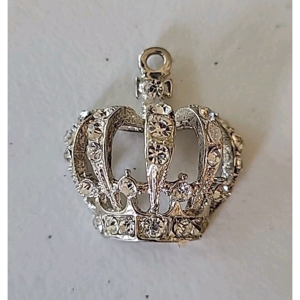 Filigree Rhinestone Crown‎ Pendant Silver Tone Metal Glam Princess Royal